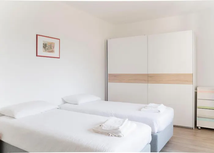 Torlanoholidayhome It - 4 Bedrooms In The Countryside - Sauna, Wine, Swim In The Creek Hébergement de vacances